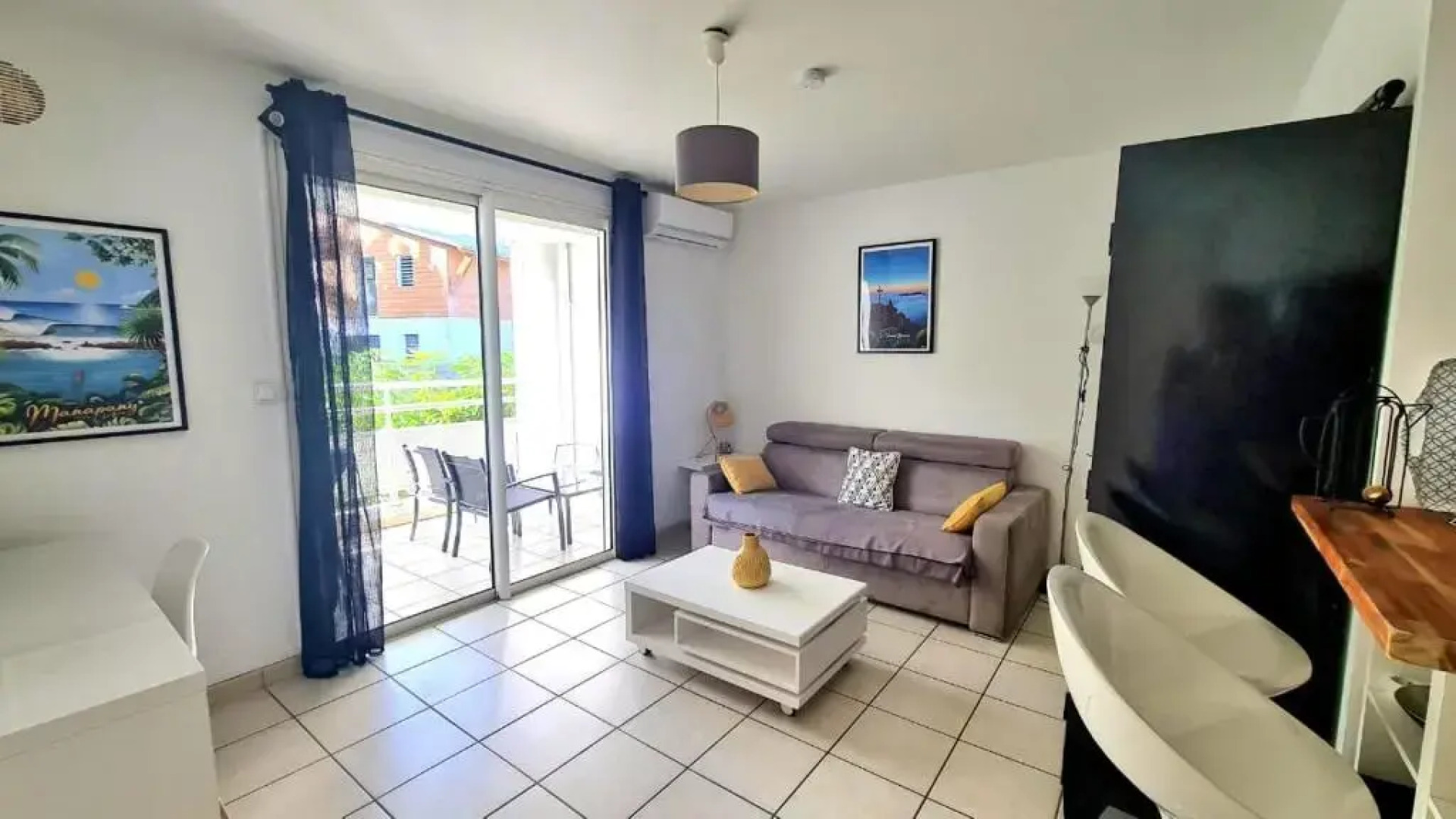 Nouveau ! Studio meublé, moderne, idéalement situé