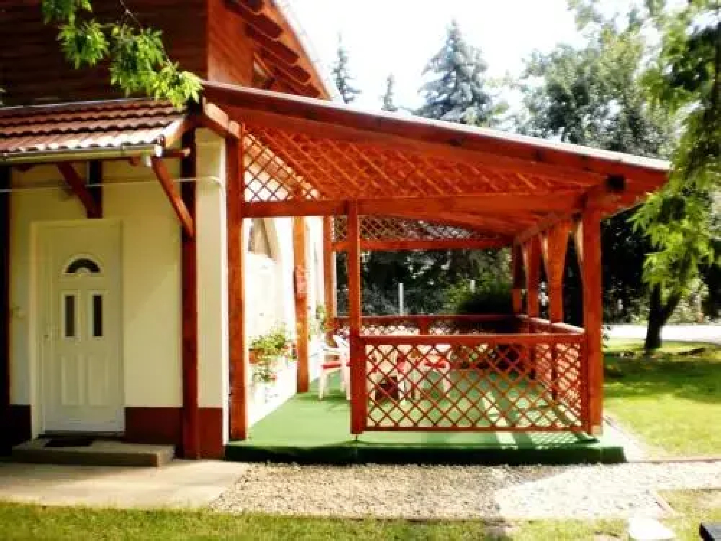 Yewlake Vendégház