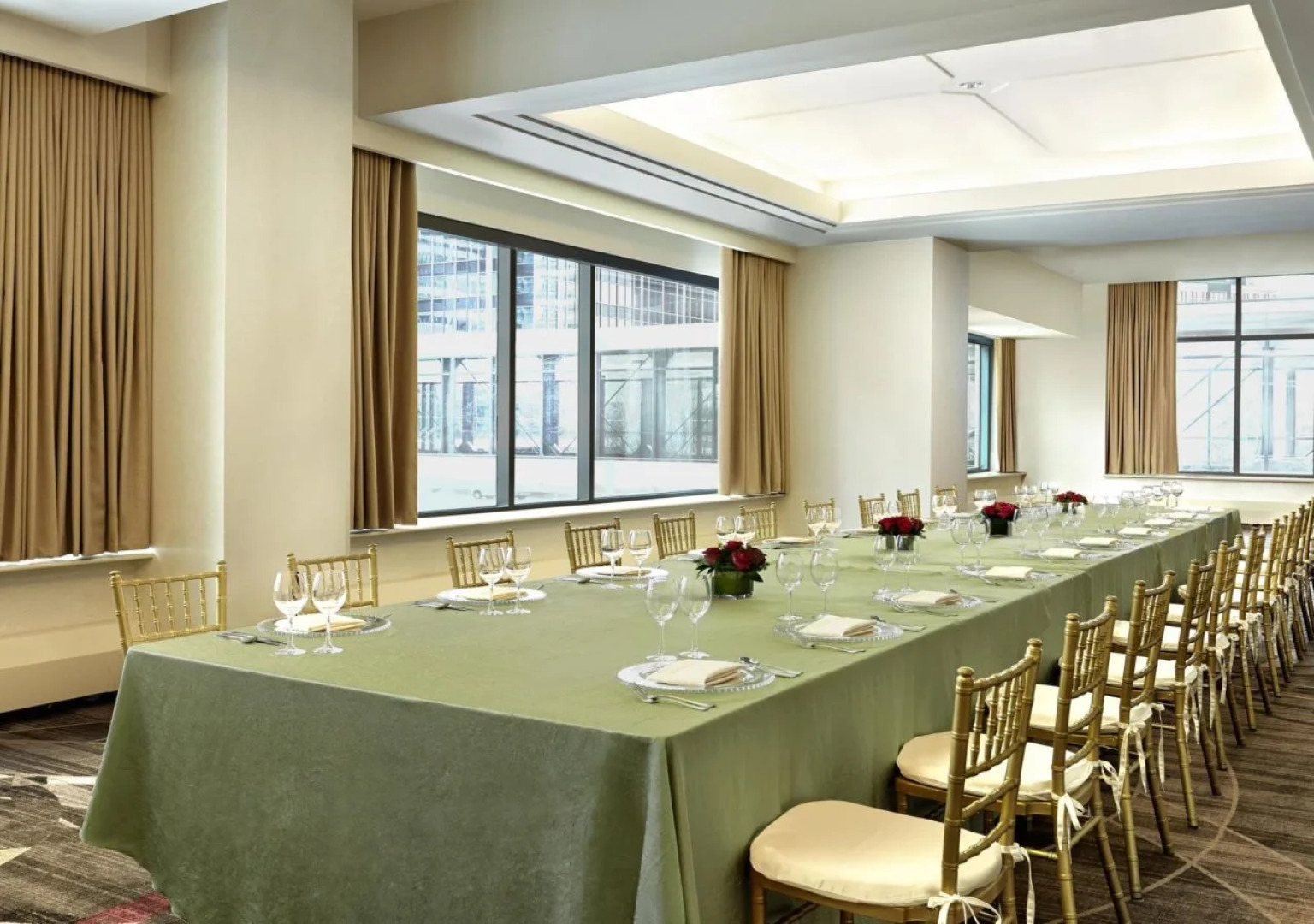 Sheraton Suites Calgary Eau Claire