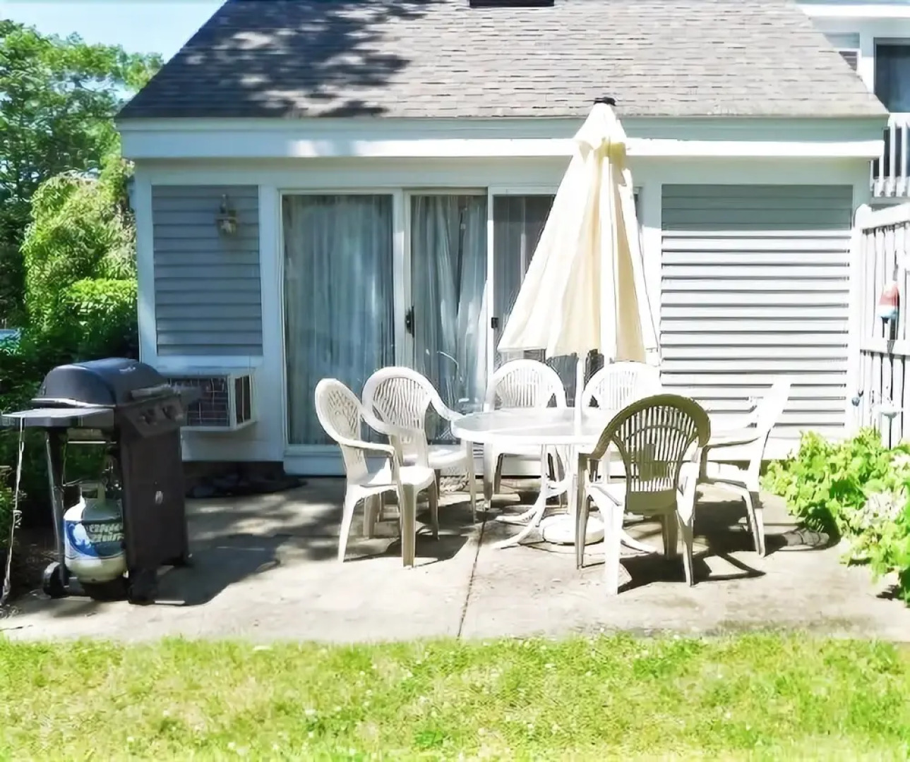 131 Howland - 2 Bedroom Condo