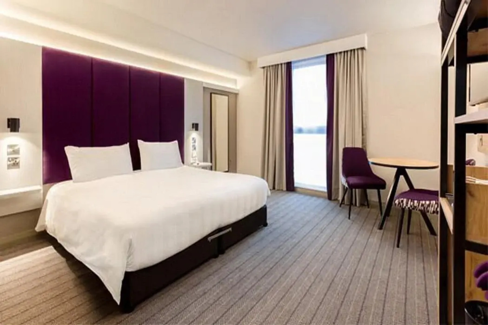 Premier Inn Swansea North