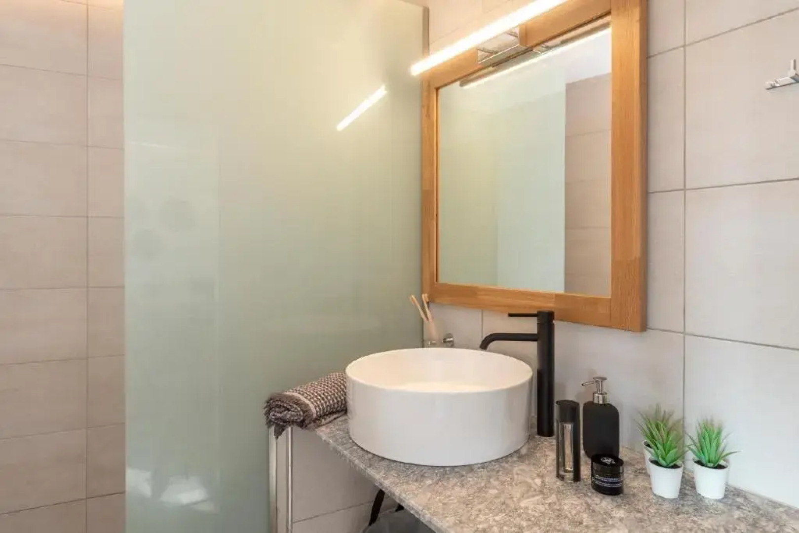 Giorgio Deluxe Studio