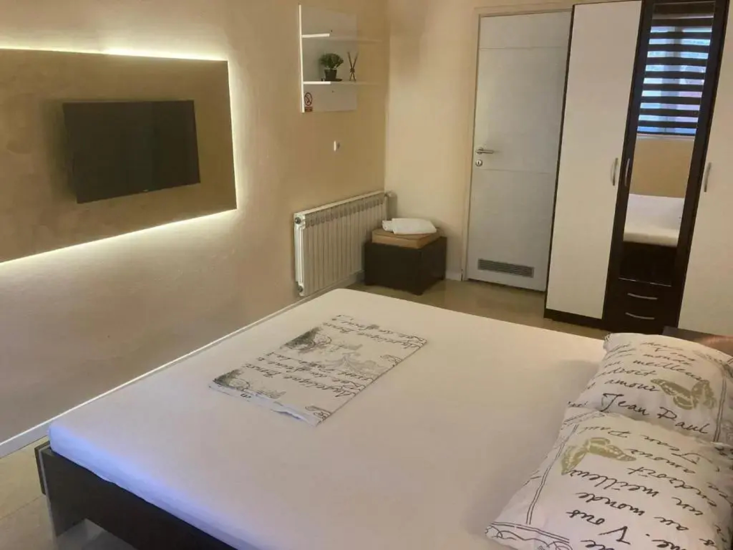 Hostel Jedvaj