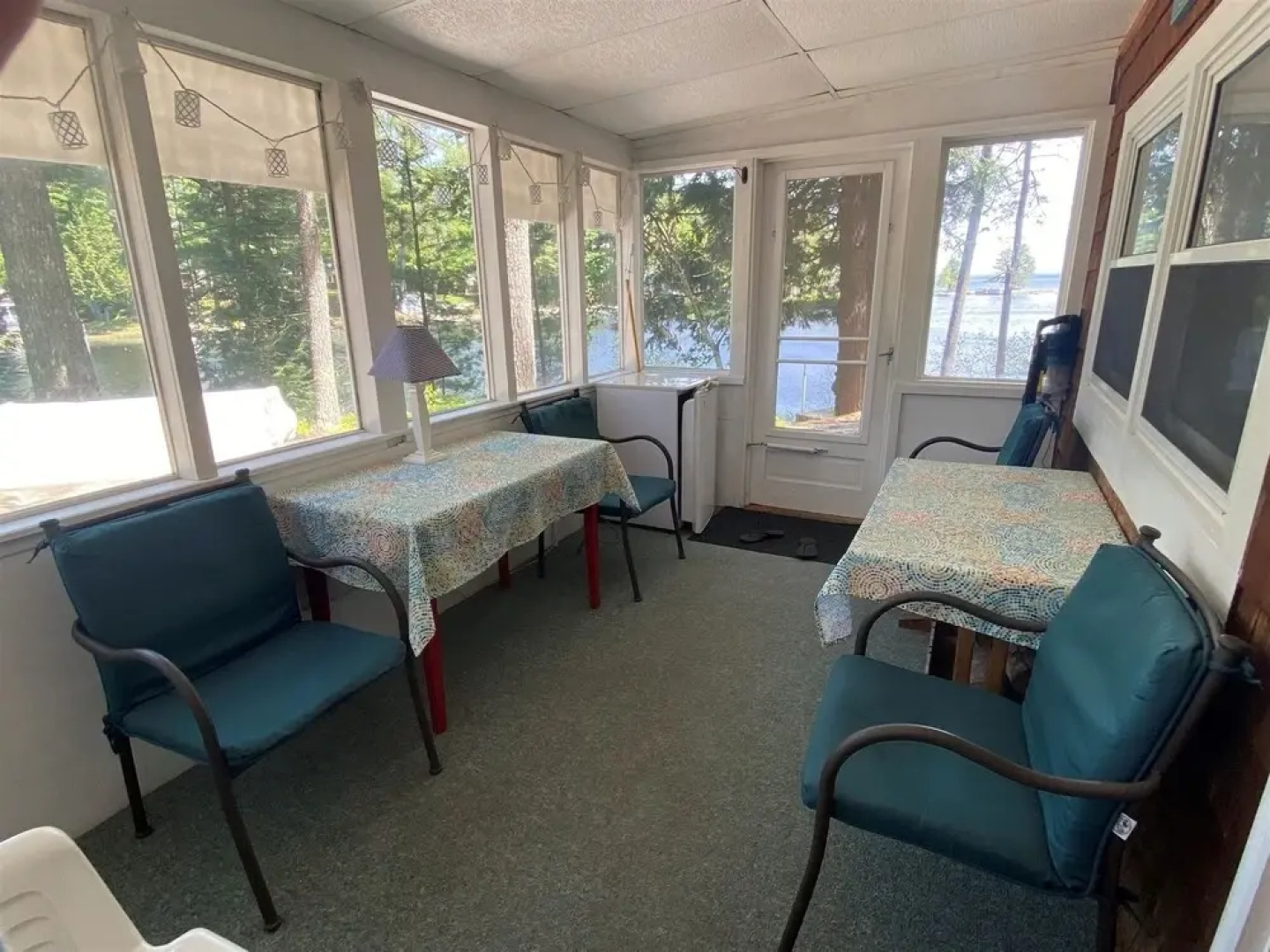 Sunrise Pines Limit 6 2 Bedroom Cottage by RedAwning