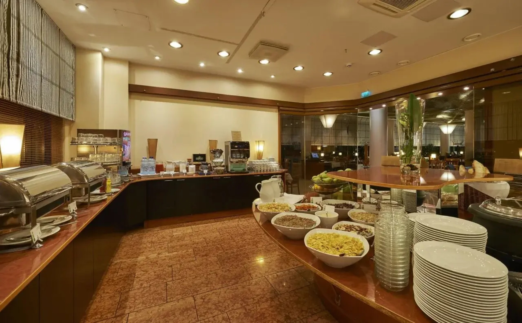 Holiday Inn Helsinki - Vantaa Airport by IHG