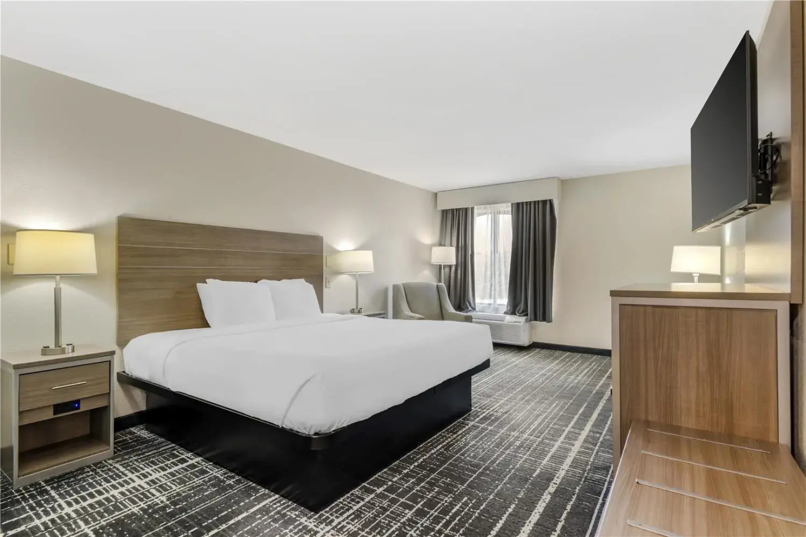 Best Western Commerce Inn