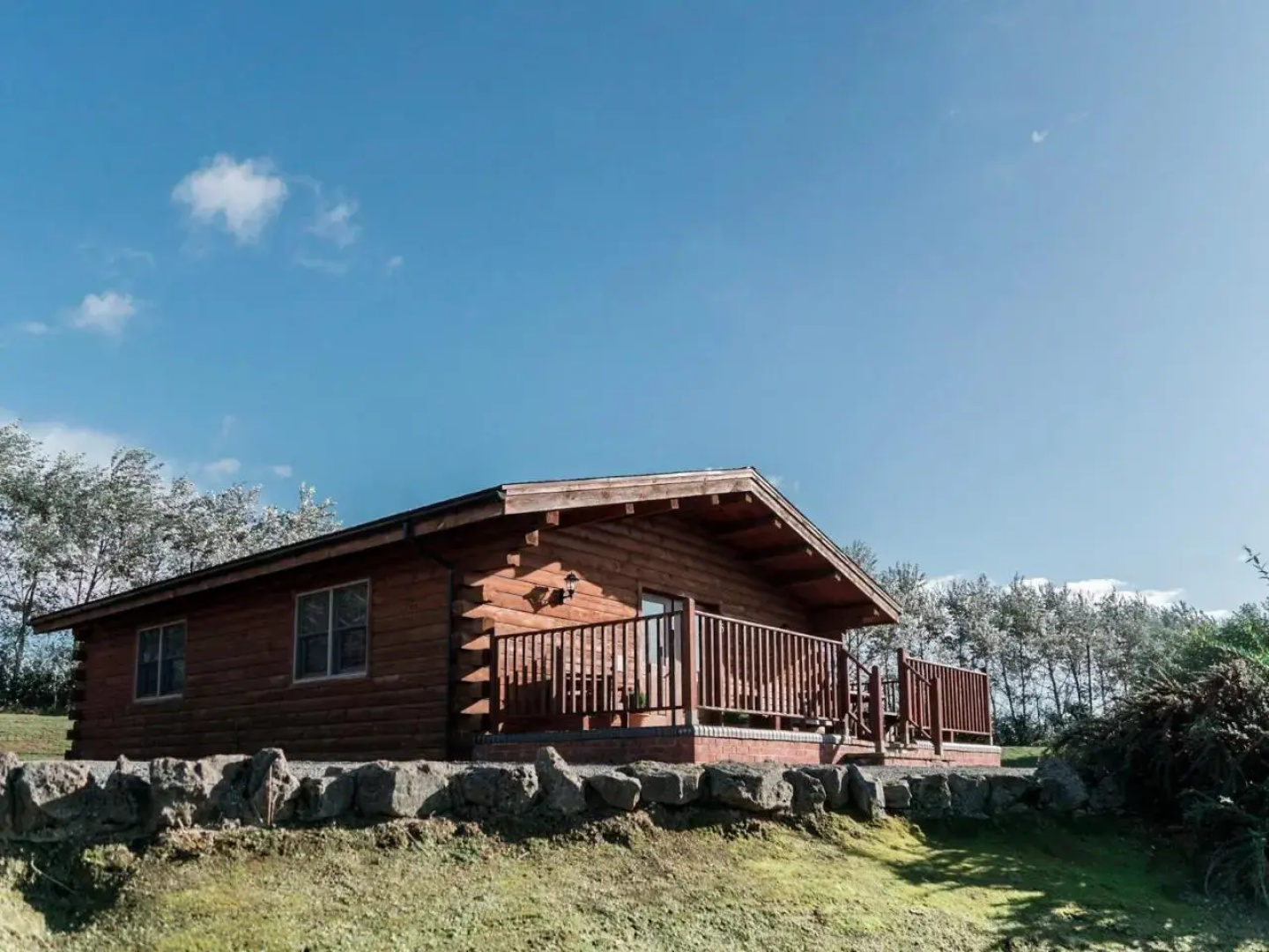No. 6 Lake View Lodges