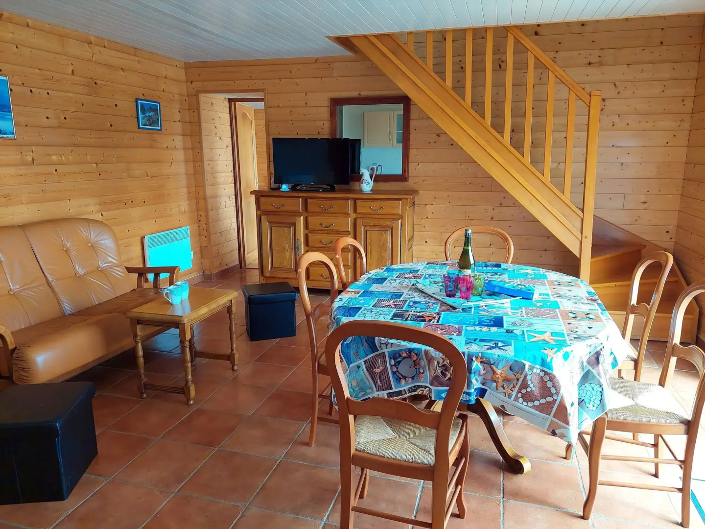 Semi-detached house with sea views, Cléder