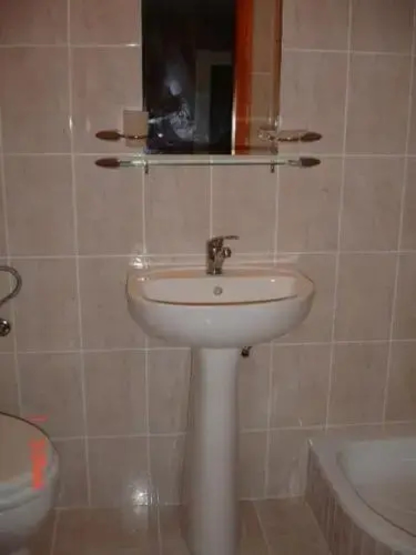 Zsuzsanna Paraszthaz