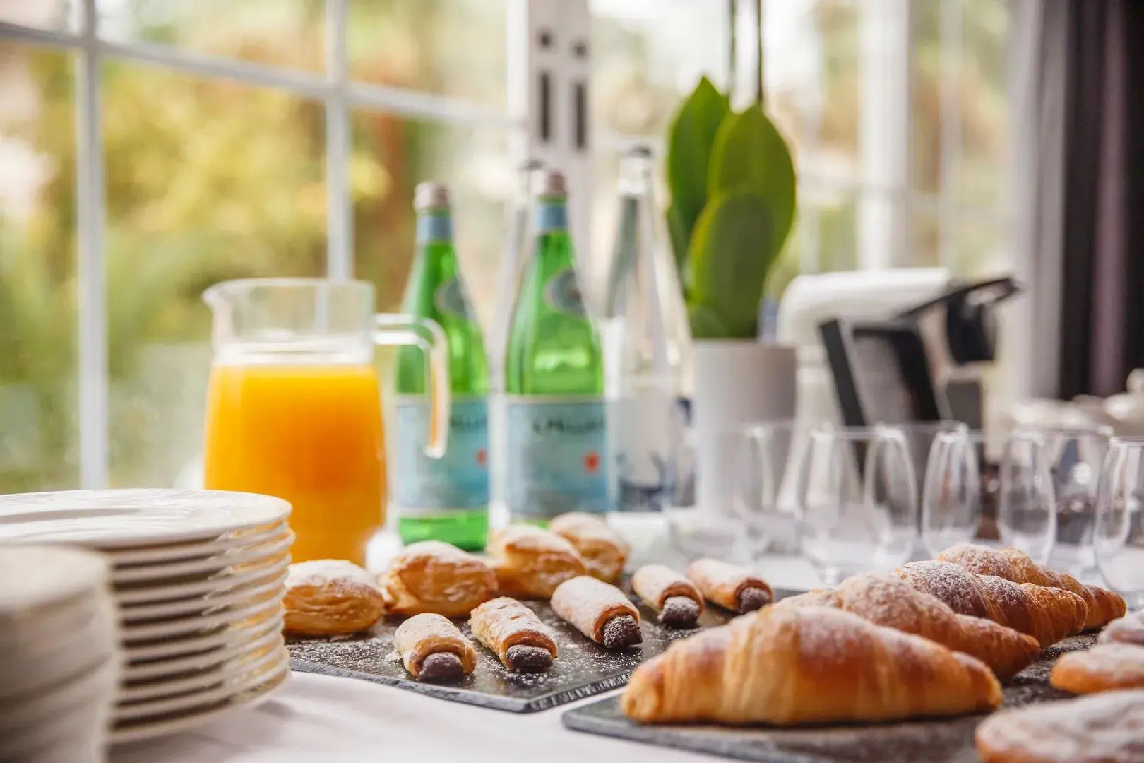 Pure Salt Garonda - Adults Only