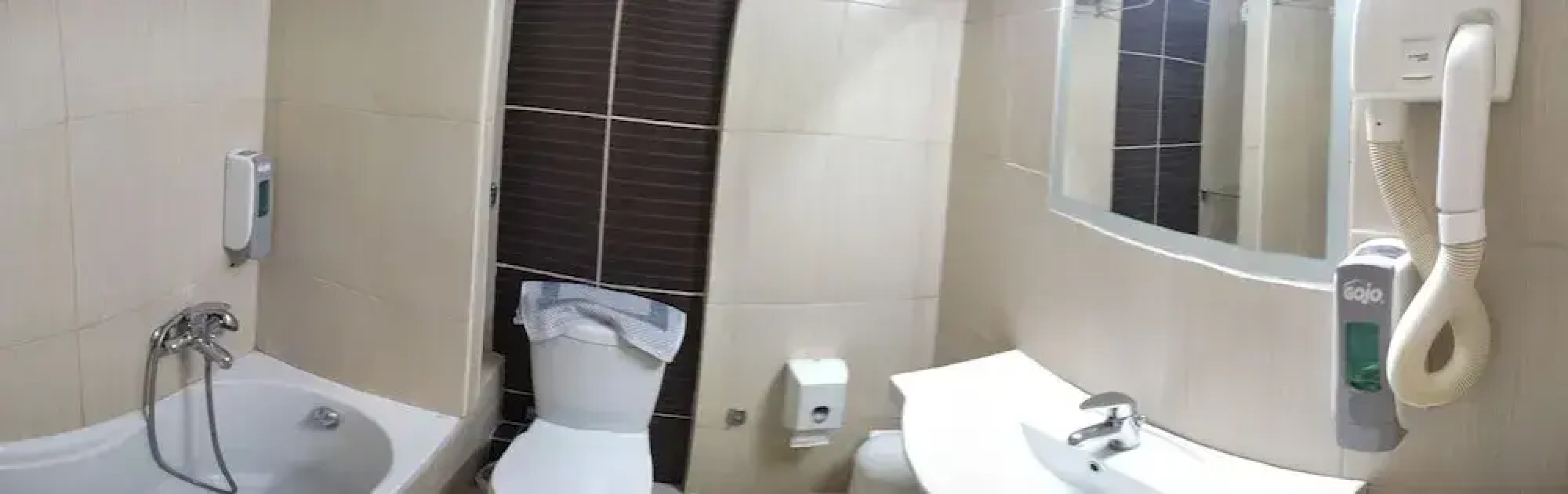 Silver Bay Hotel & Bungalows