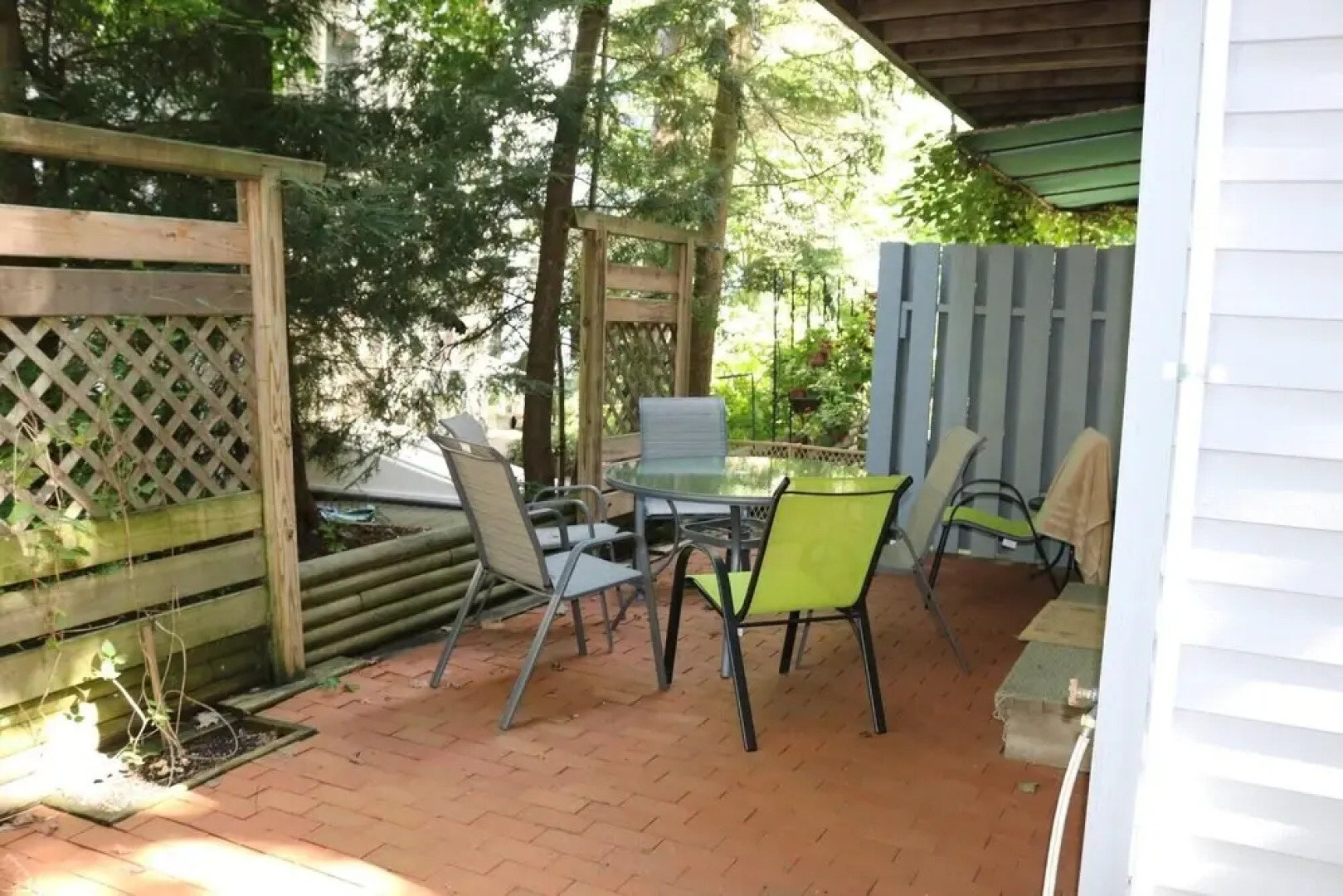 A Summer Place Unit A 2 Bedroom Home by Redawning