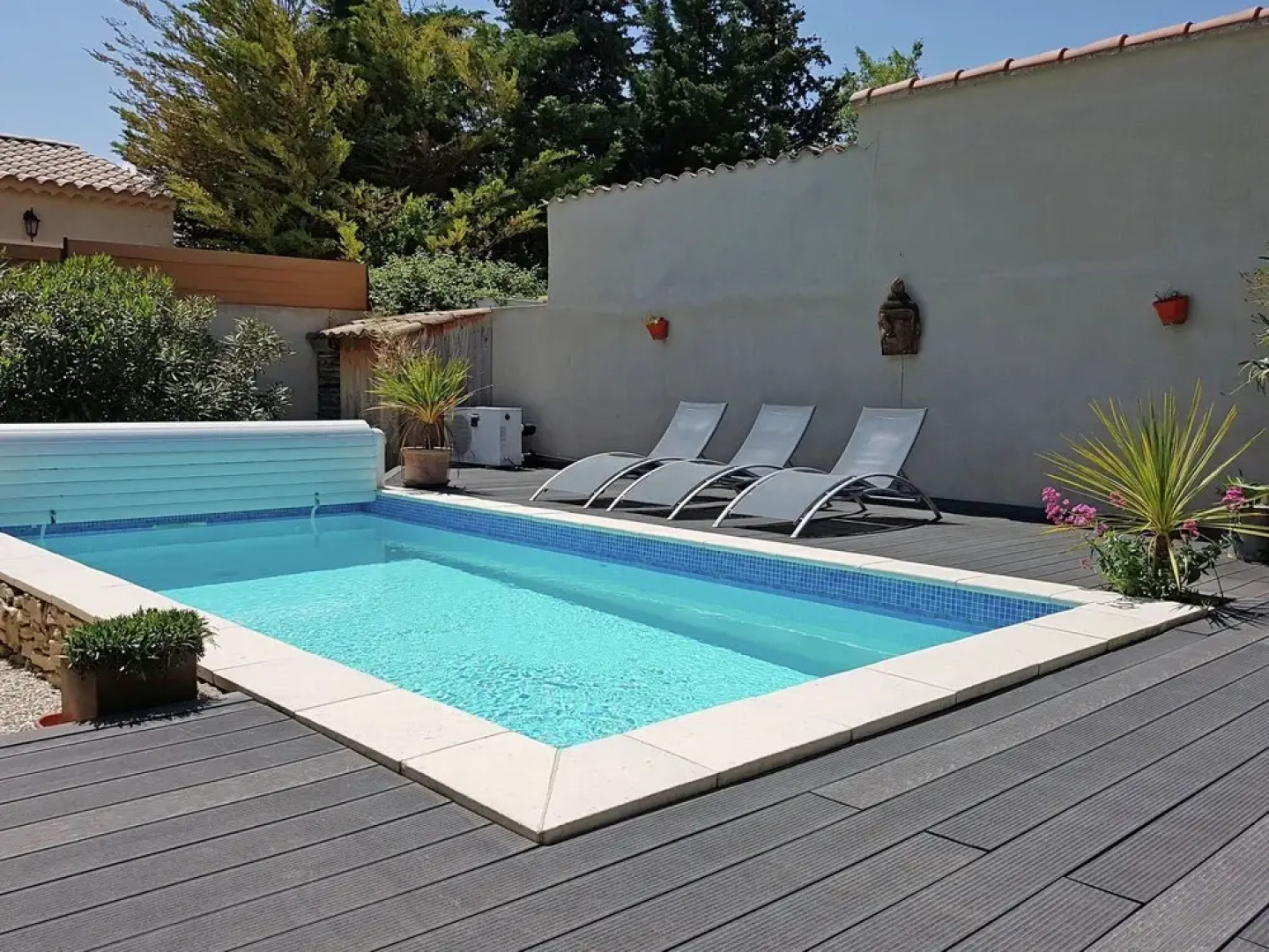 Pleasant Villa in Lirac With Private Swimming Pool