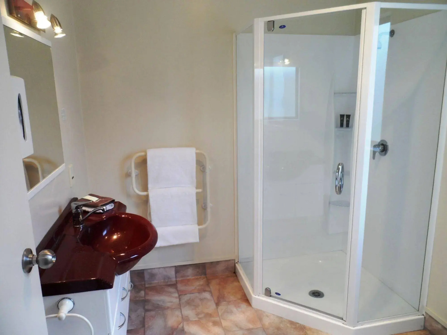 BKs Magnolia Motor Lodge