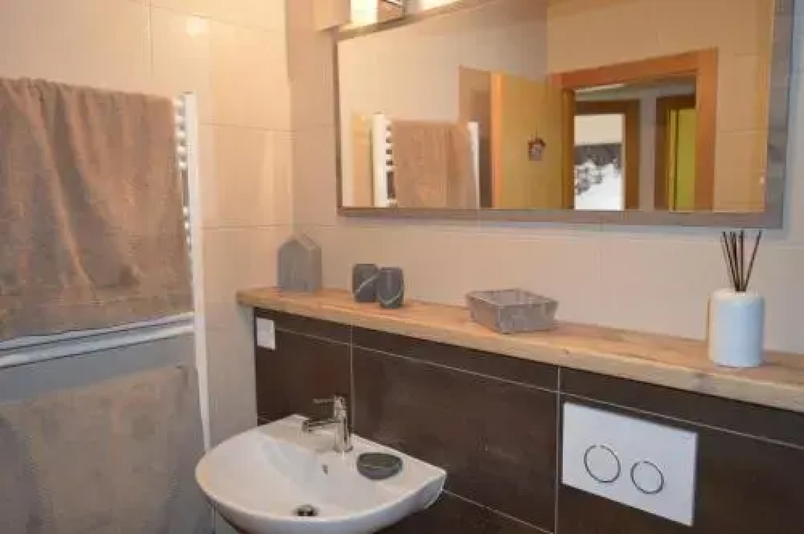 "Chalet le Dahlia - 4 Vallees"