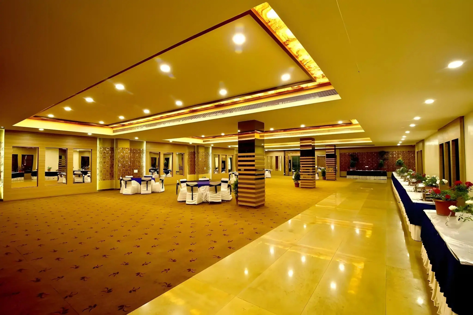 FabHotel Solaris AB Road