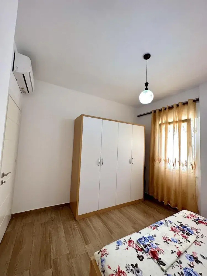Lovely 2-bed Apartment in Gjiri i Lalzit