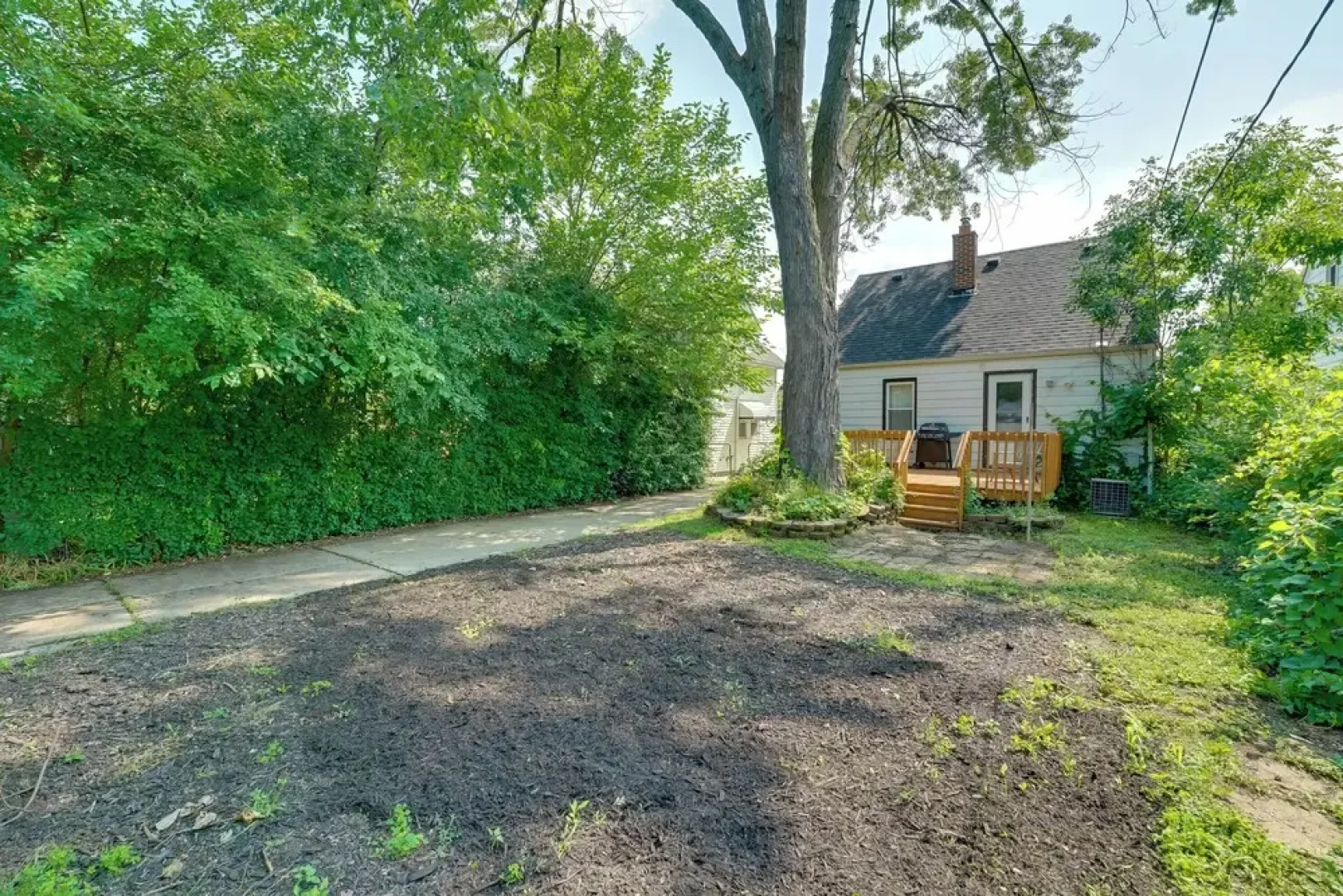 Pet-friendly Dearborn Home < 2 Mi to Downtown!