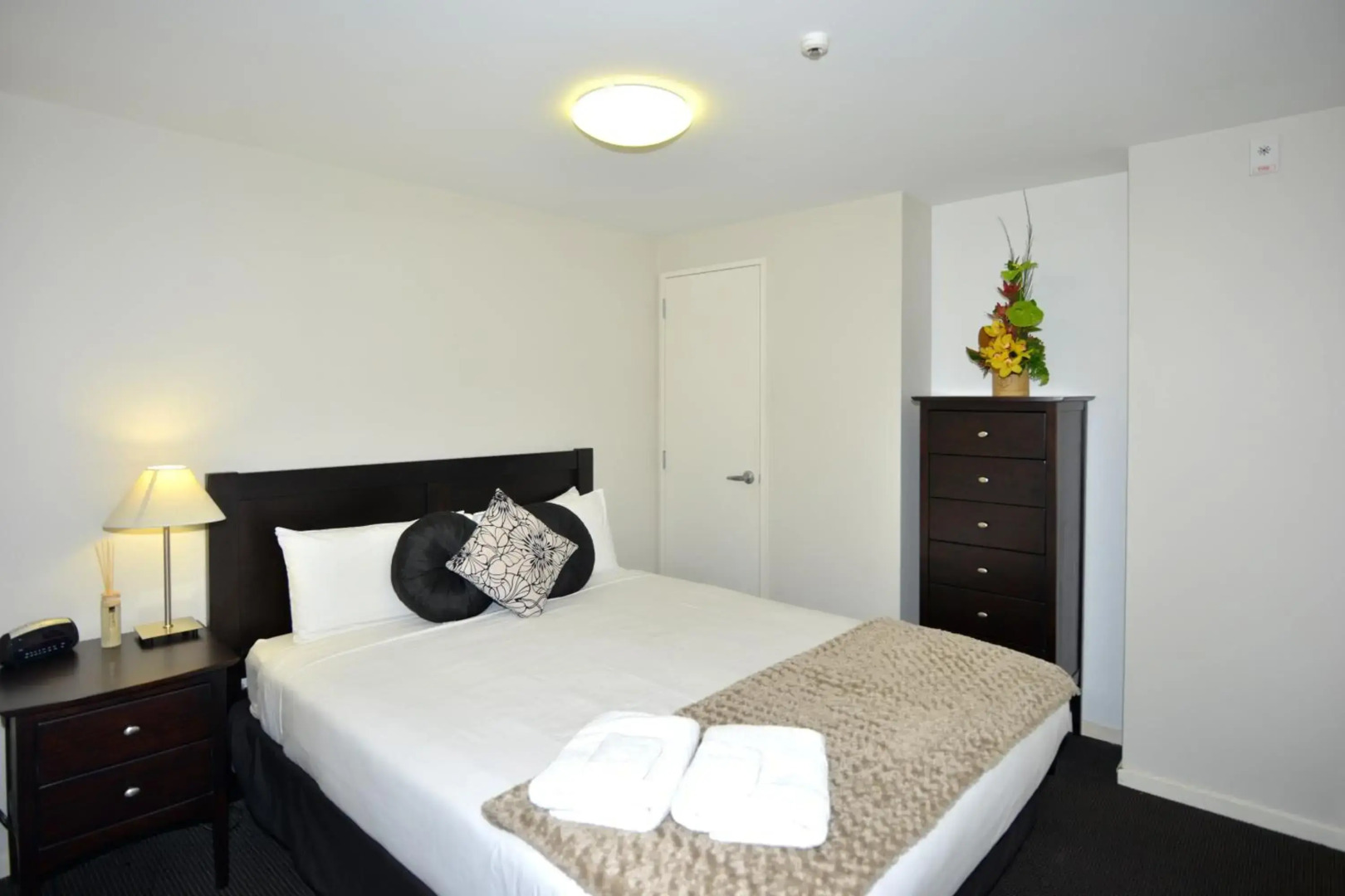 Southwark Hotel & Apartments