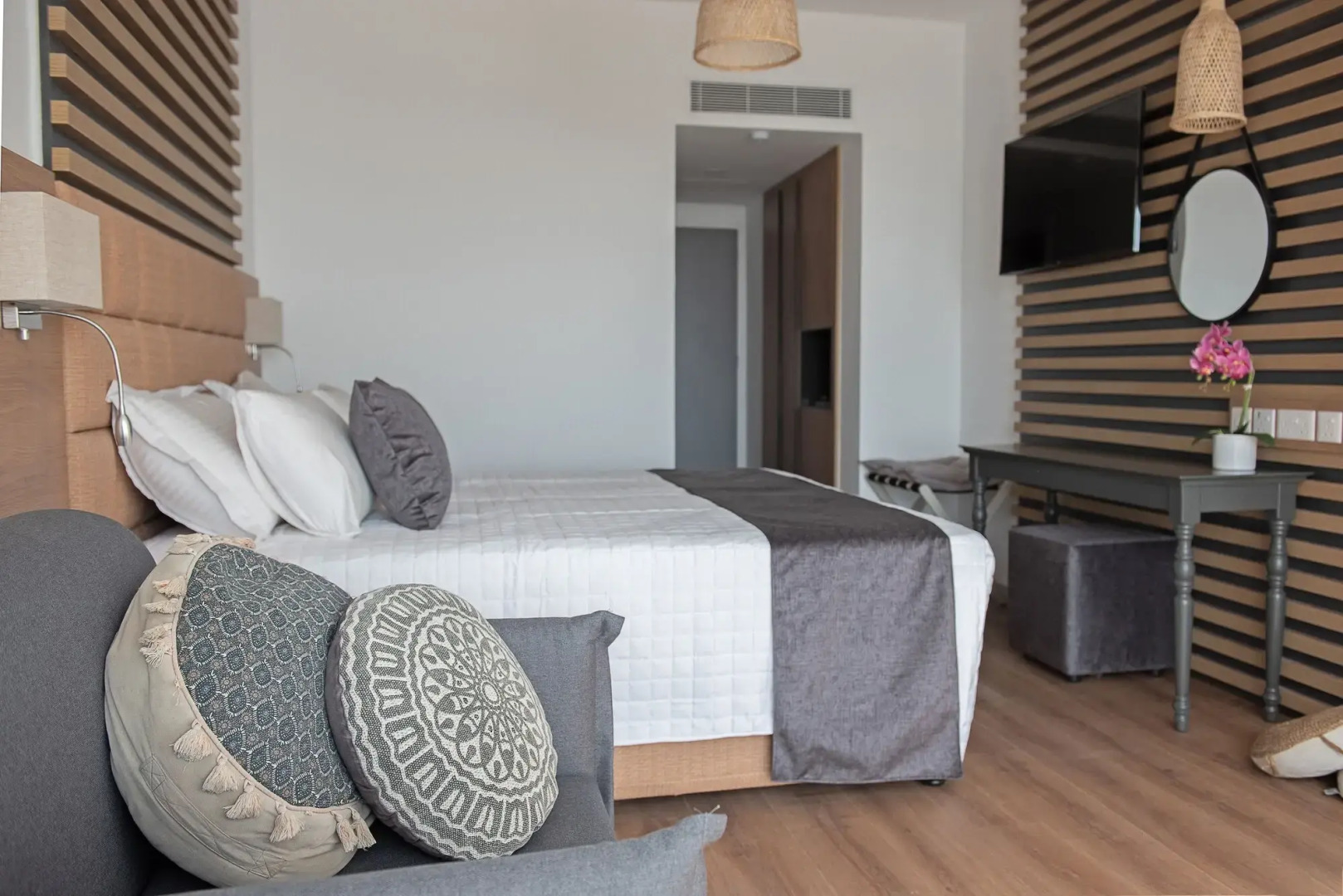 Piere Anne Beach Hotel