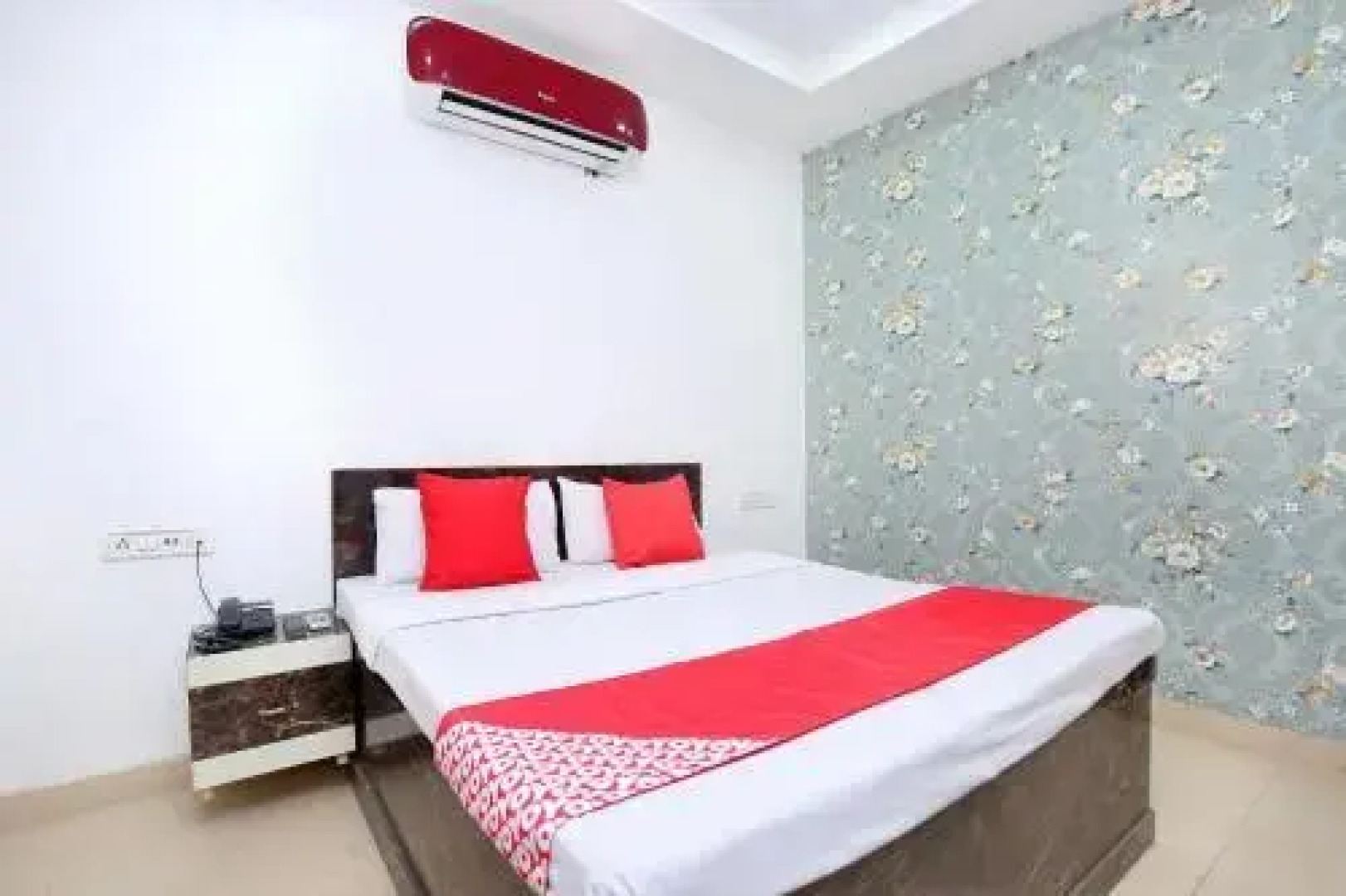 Hotel Blu Hill by OYO Rooms