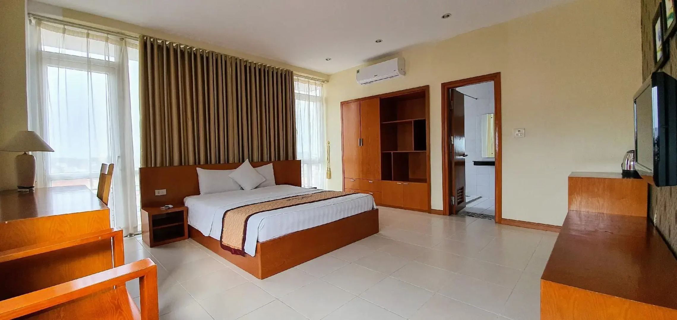 Queen Hotel Ninh Binh