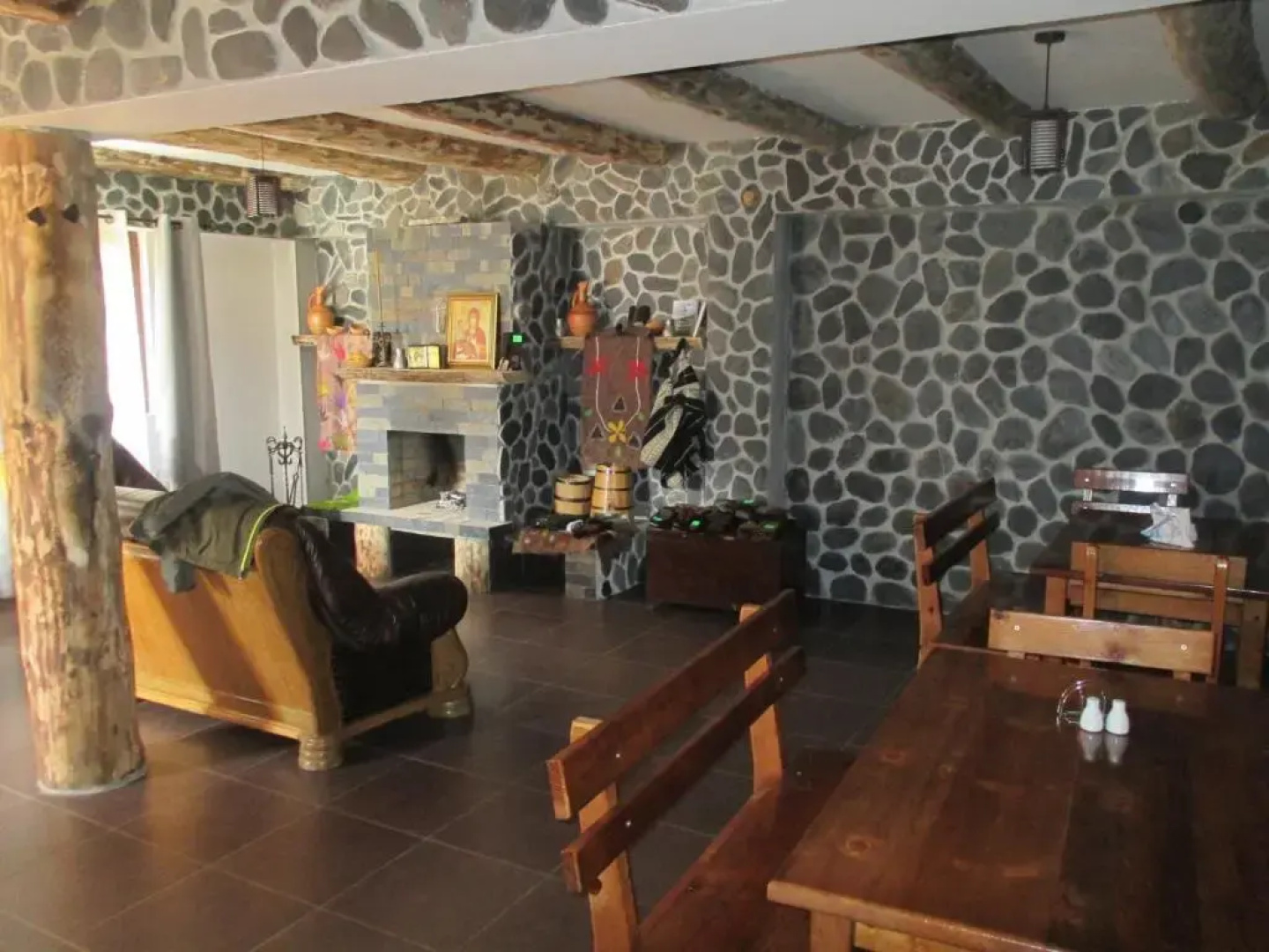 Guesthouse Lasharai