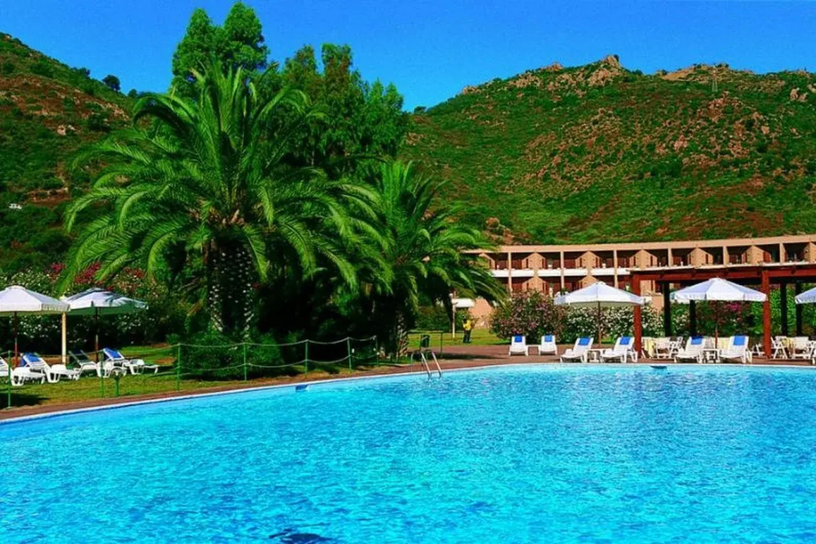 Курортный отель Is Molas Resort