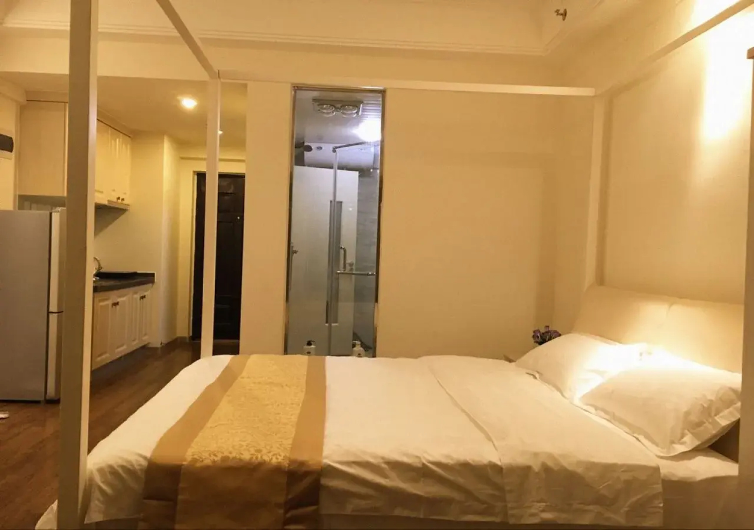 Shanghai Shang Pin Yuan Service Apartment