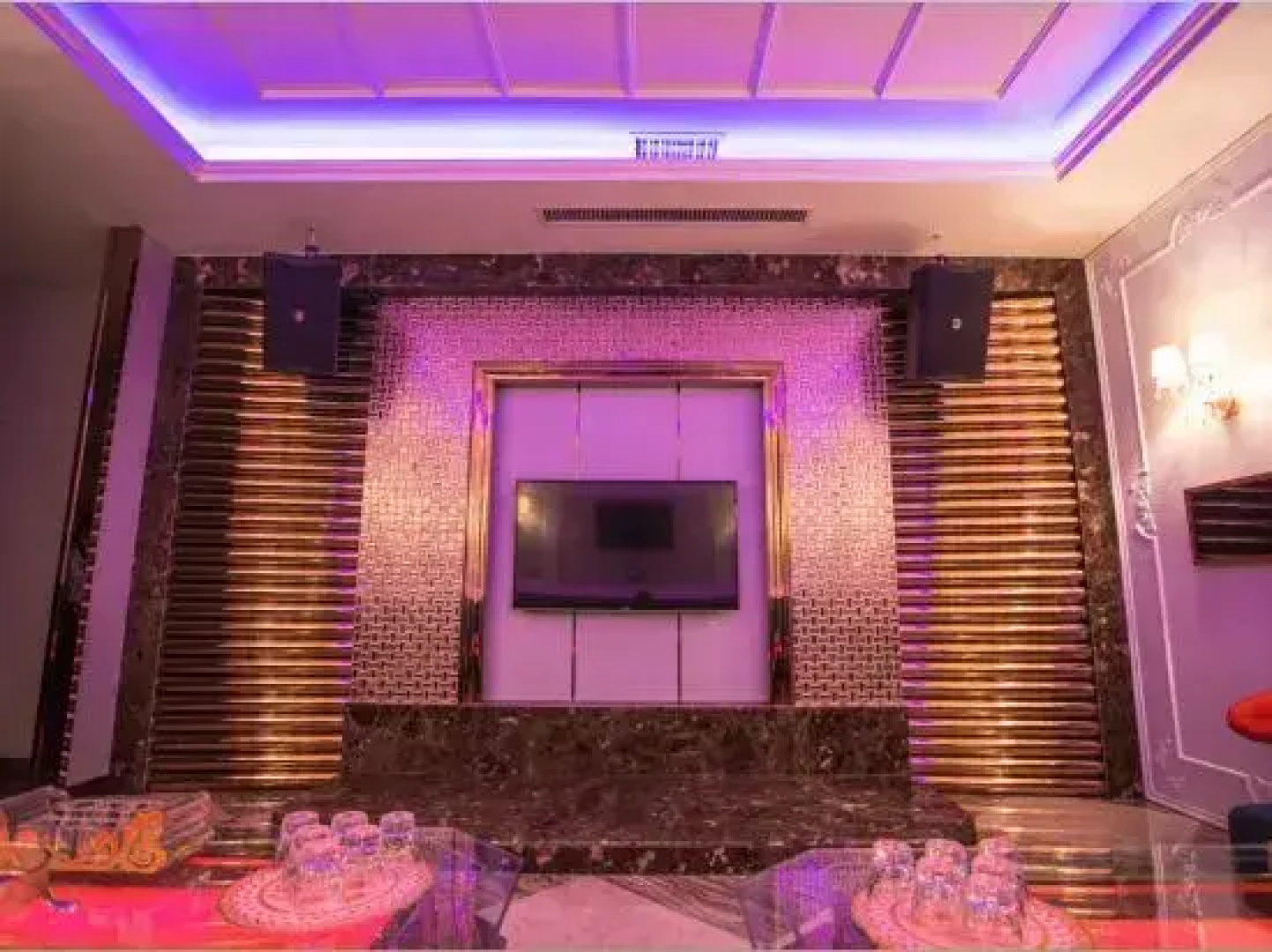 Guangnan Babaogong Hotel