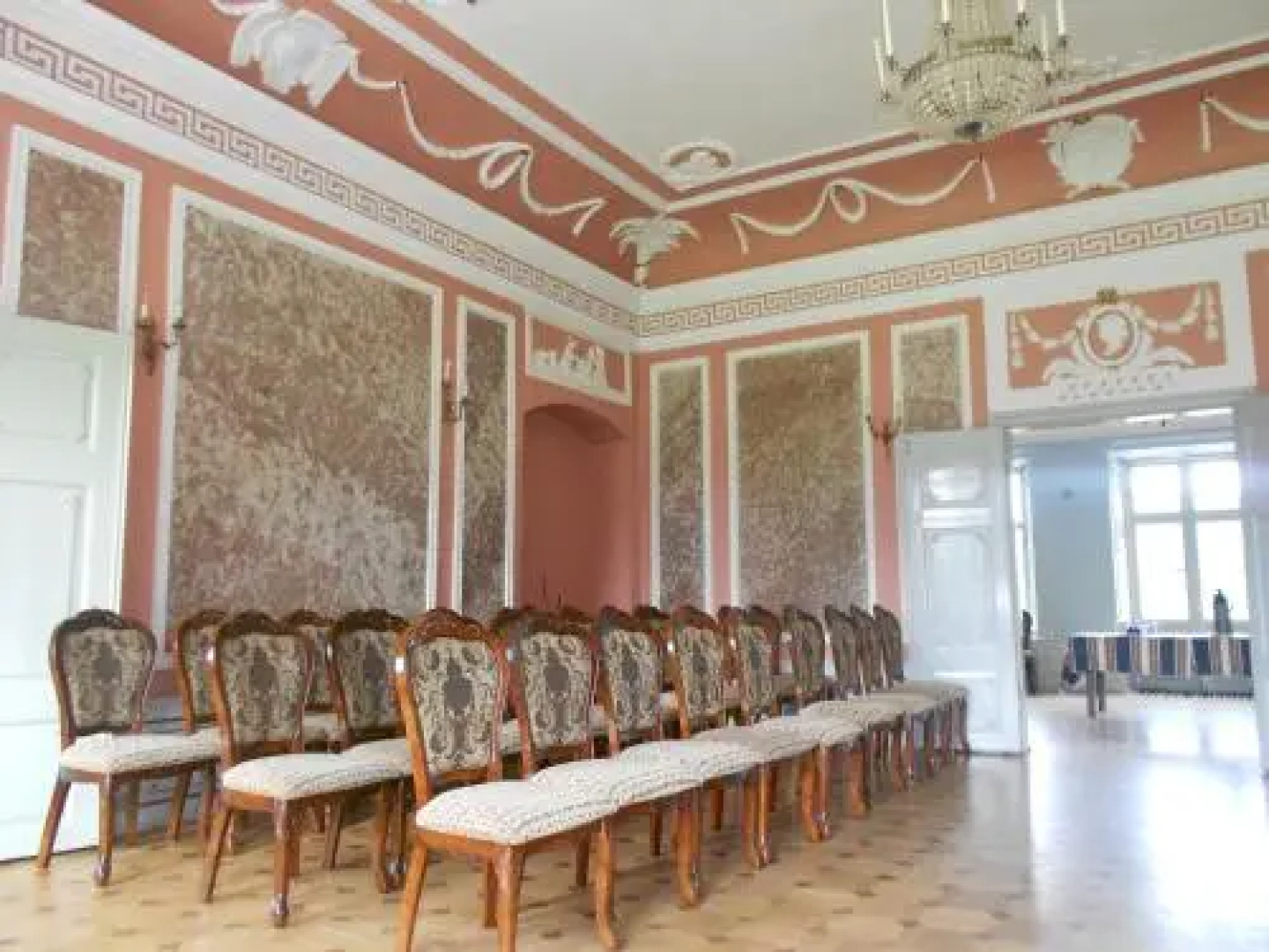 Saue Manor