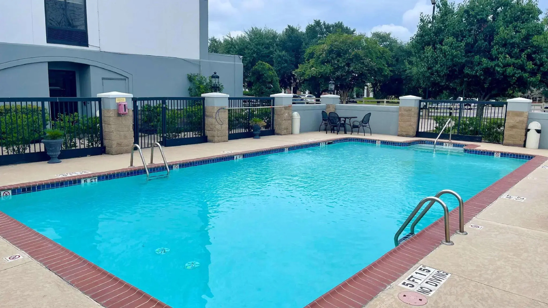 Best Western Plus Sugar Land Houston