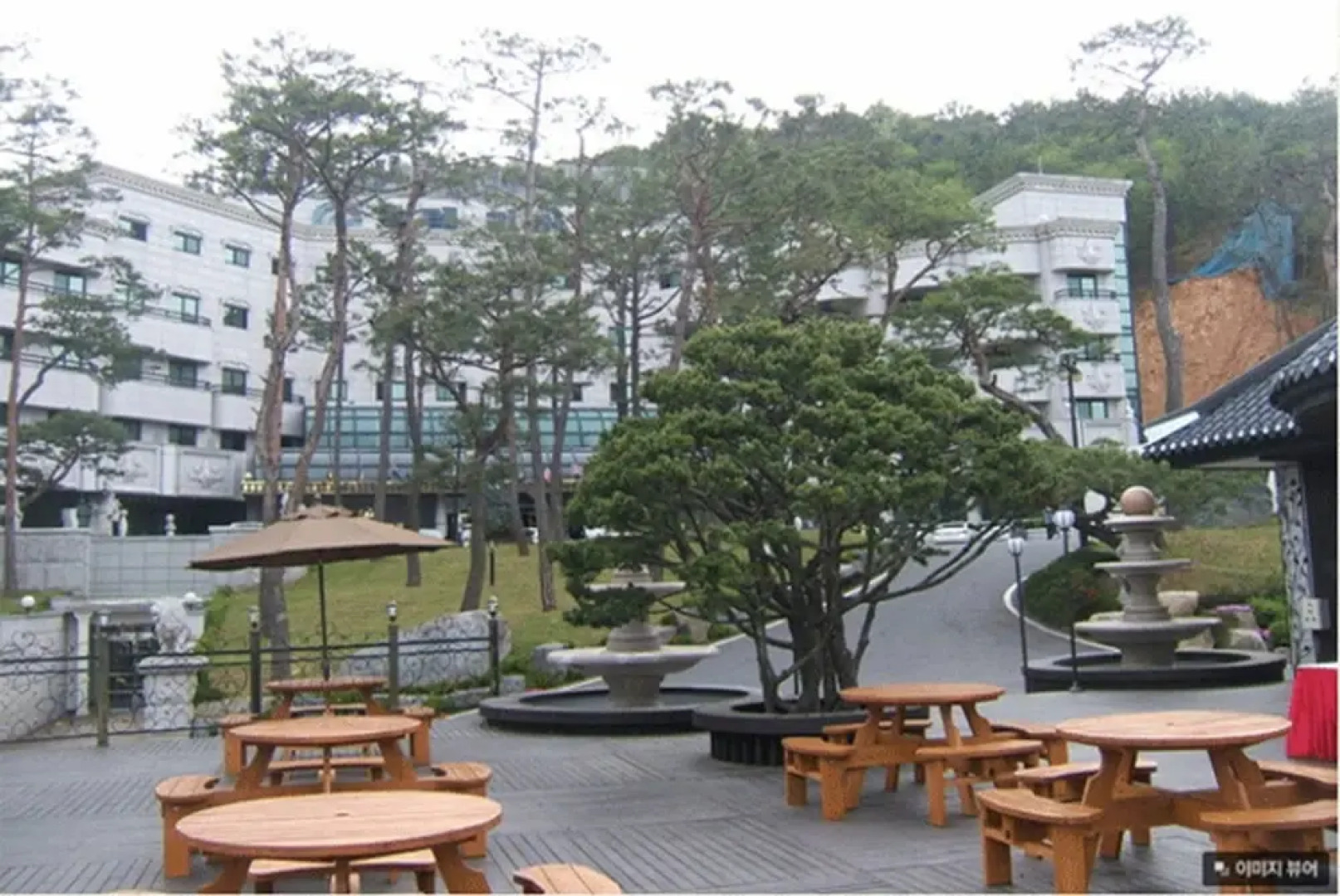 Gunsan Riverhill Hotel