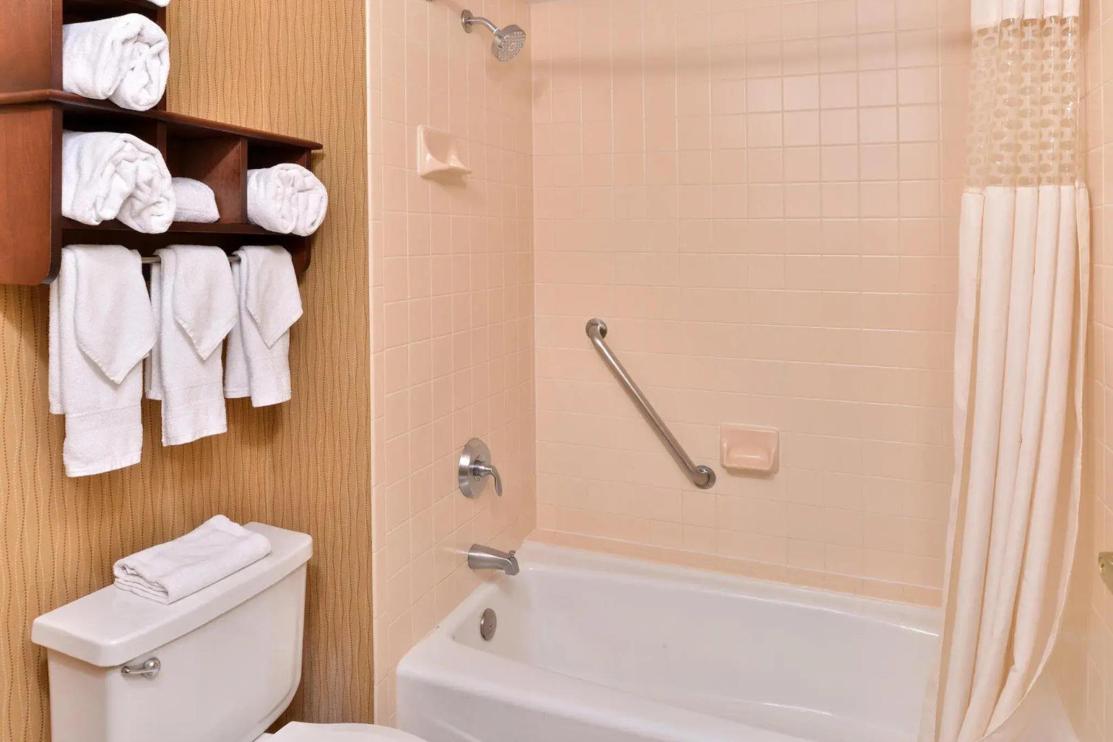 Hampton Inn Denver West Federal Center