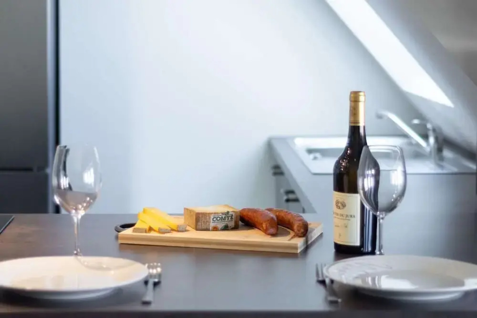 Appartement 201-Nouveau-Netflix-GregImmo