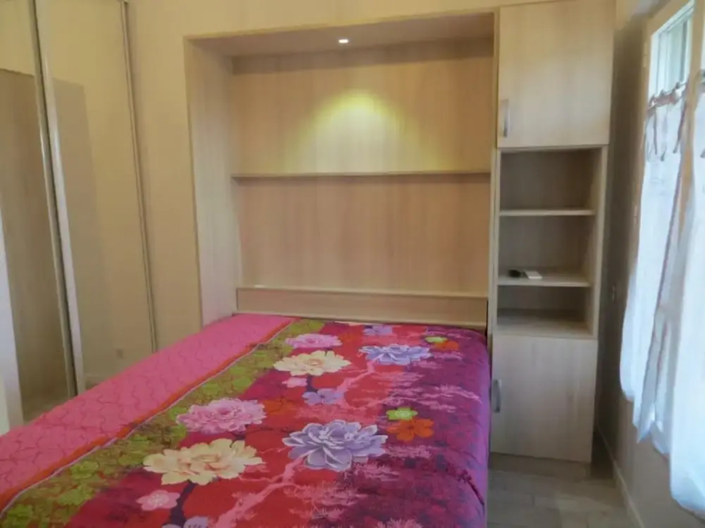 Studios-Hôtel Portes de Petite Camargue