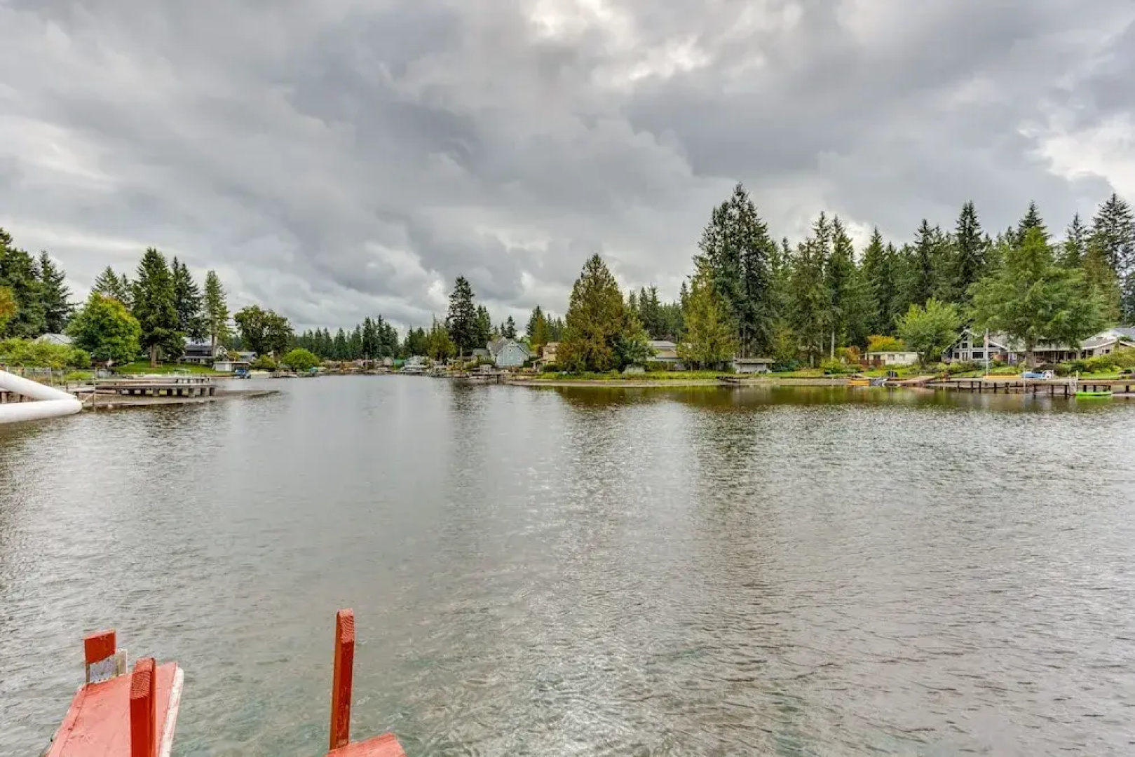 Spacious Apartment on Lake Sawyer w/ Fireplace!
