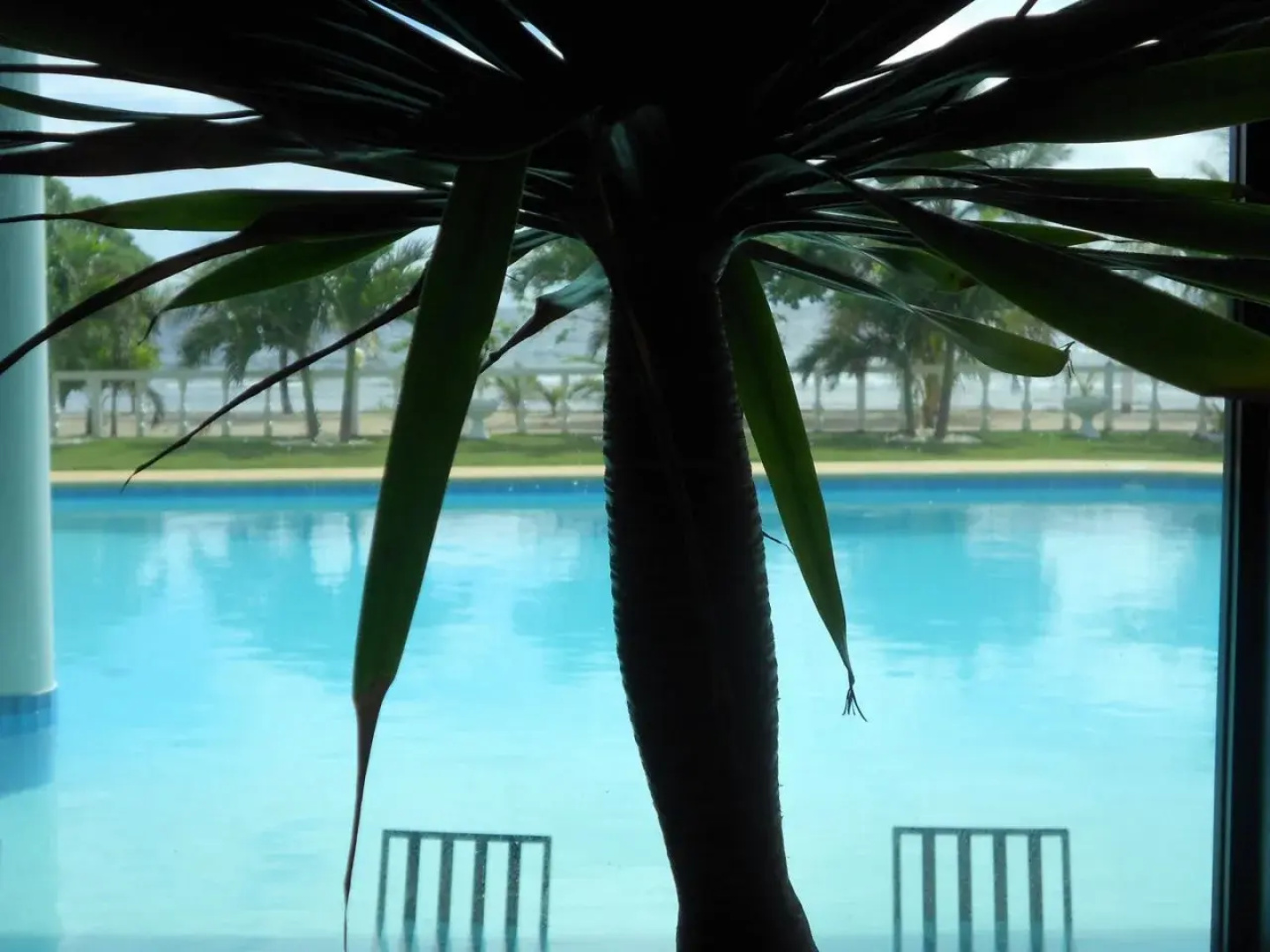 Gold View Beach Resort