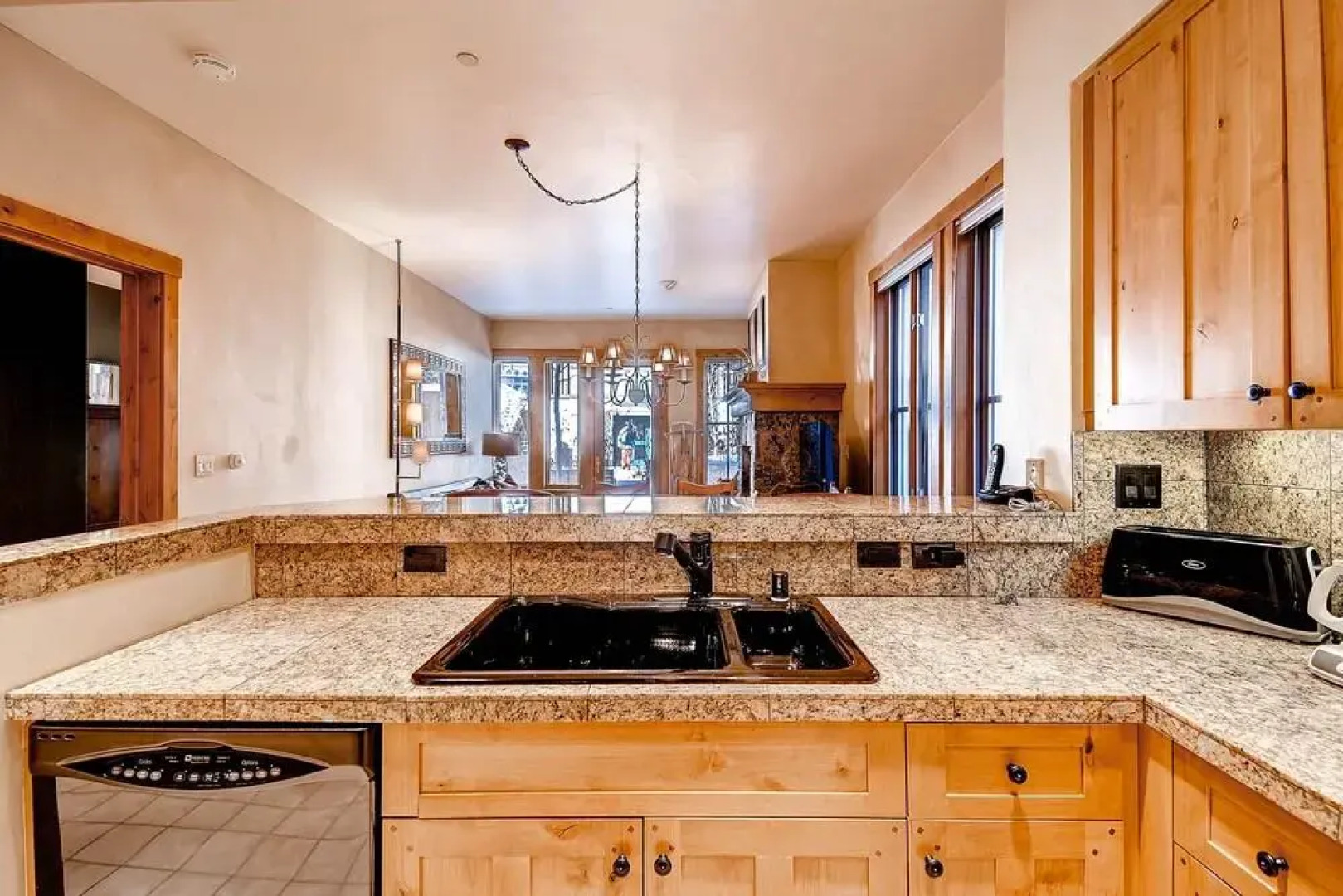 Villa Montane by East West Hospitality