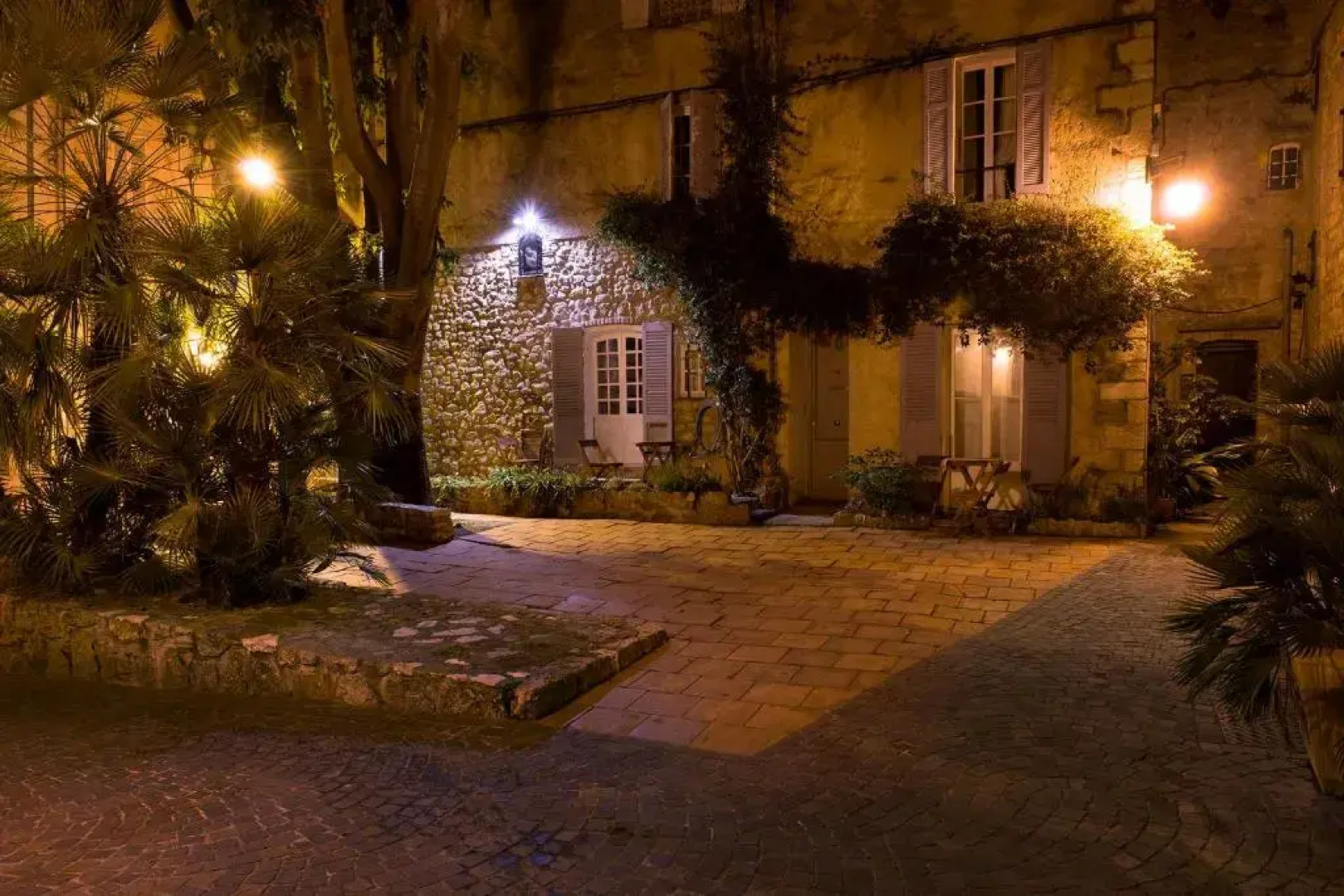 La Cle De La Porte BB