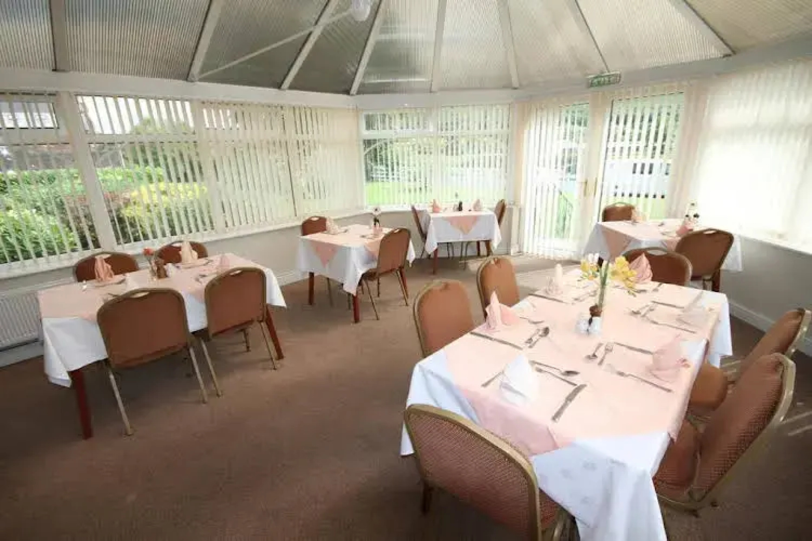 Grove Court Hotel