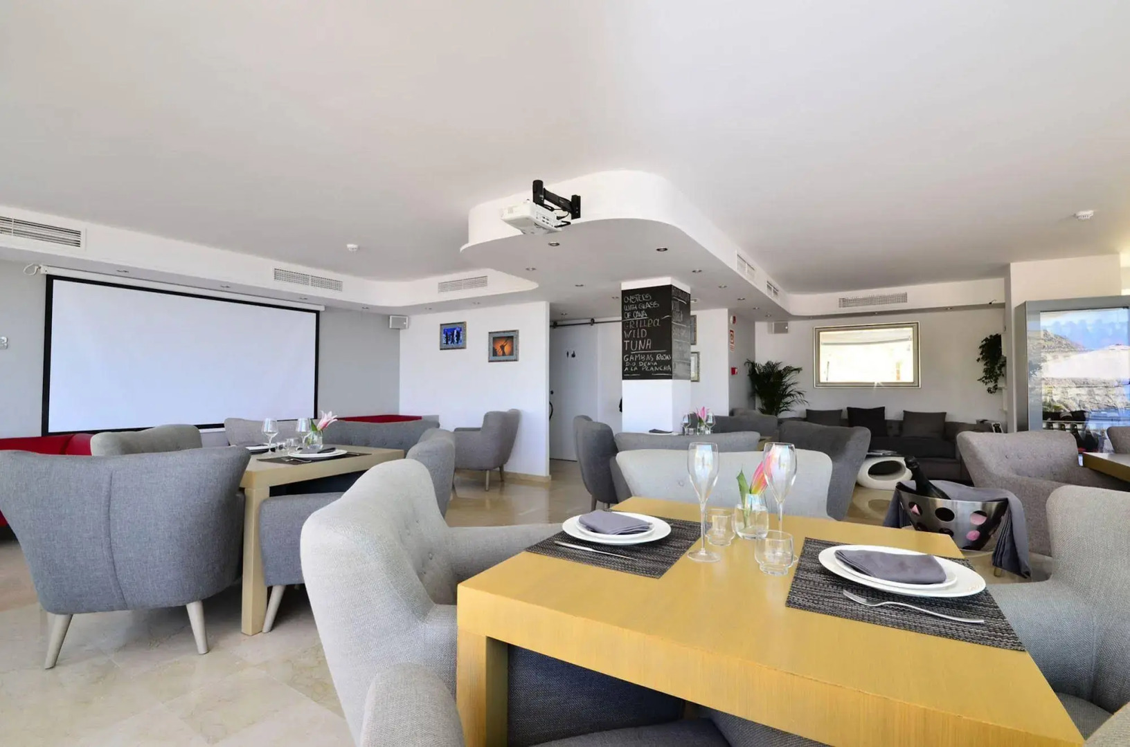 Aparthotel Ola Blanca