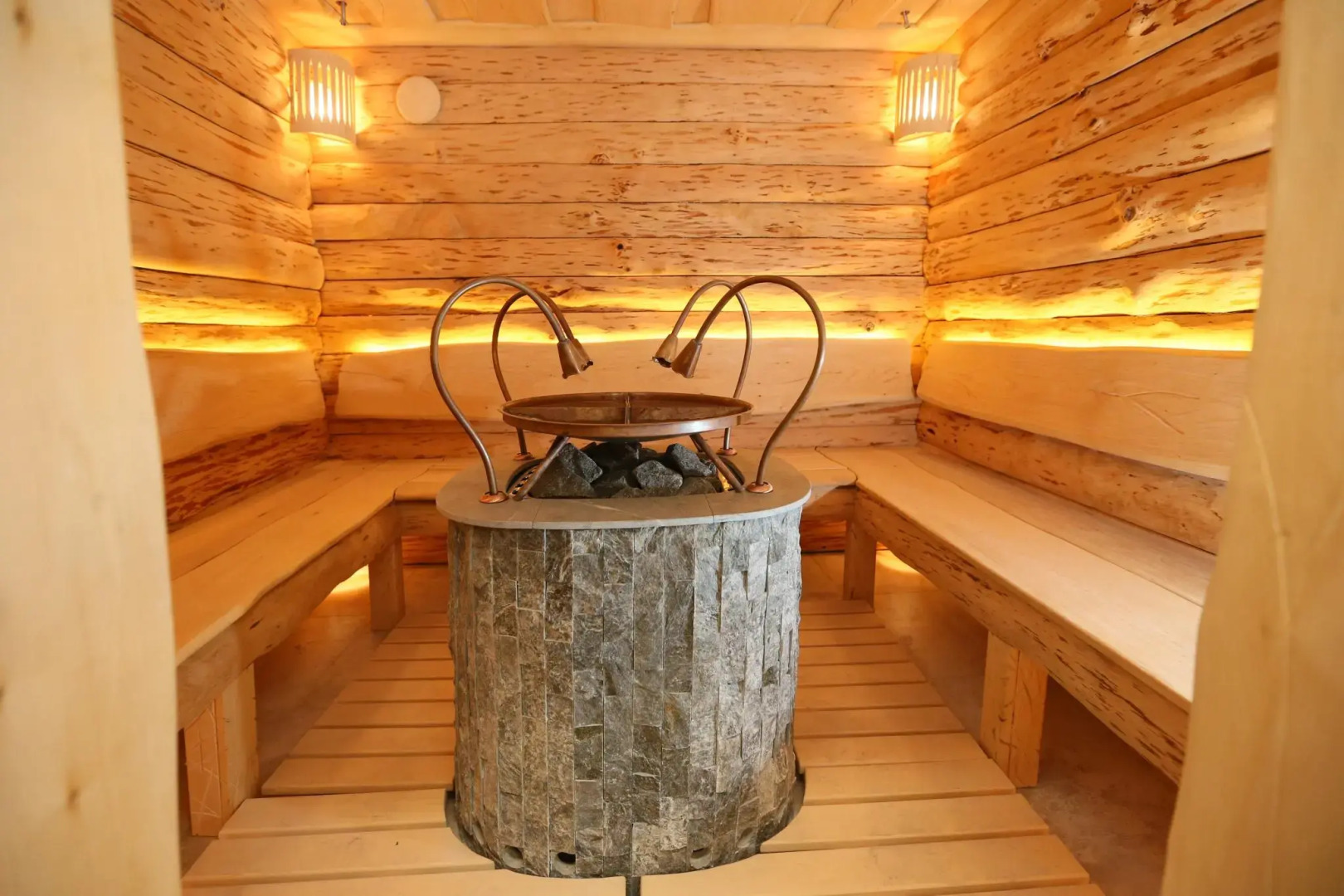 Прибой Гранд Отель и Спа