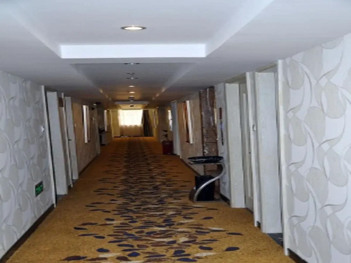 Yiwu Tdidi Fashion Hotel