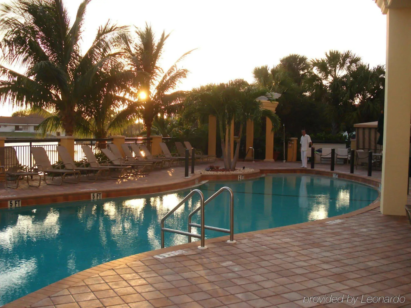 Holiday Inn Club Vacations Sunset Cove Resort by IHG