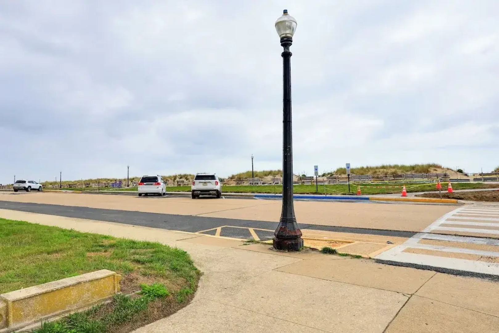 Walk to Downtown & Beach: Ocean Grove Apartment!