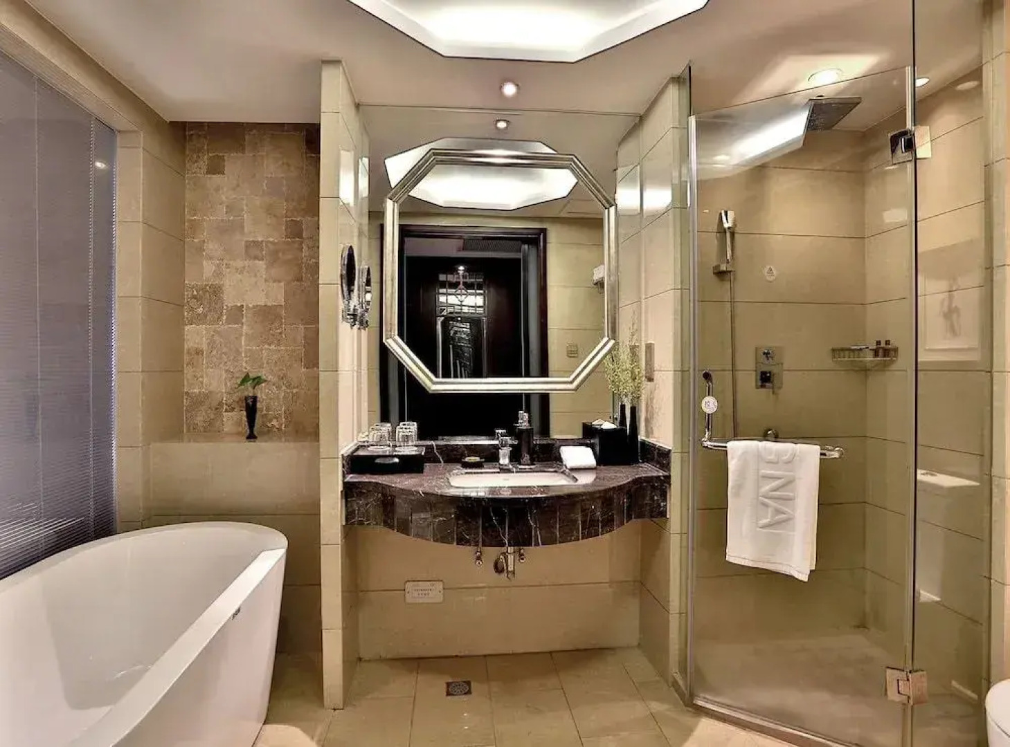 Morgan International Hotel