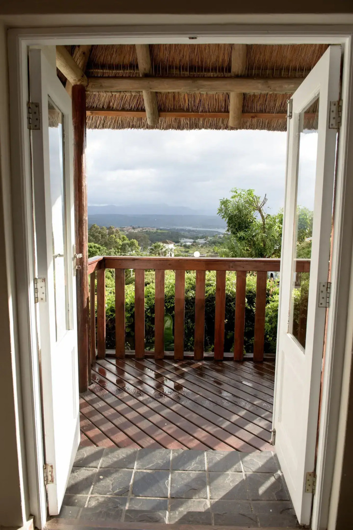 Whalesong Hotel & Spa