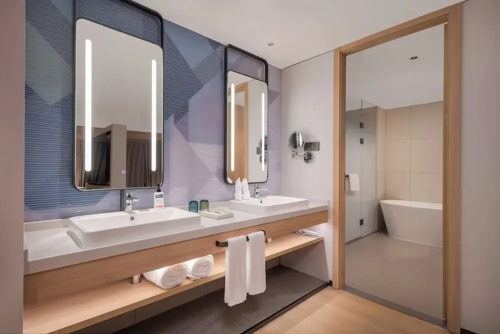 Holiday Inn Express Rizhao Oriental Colorful City by IHG