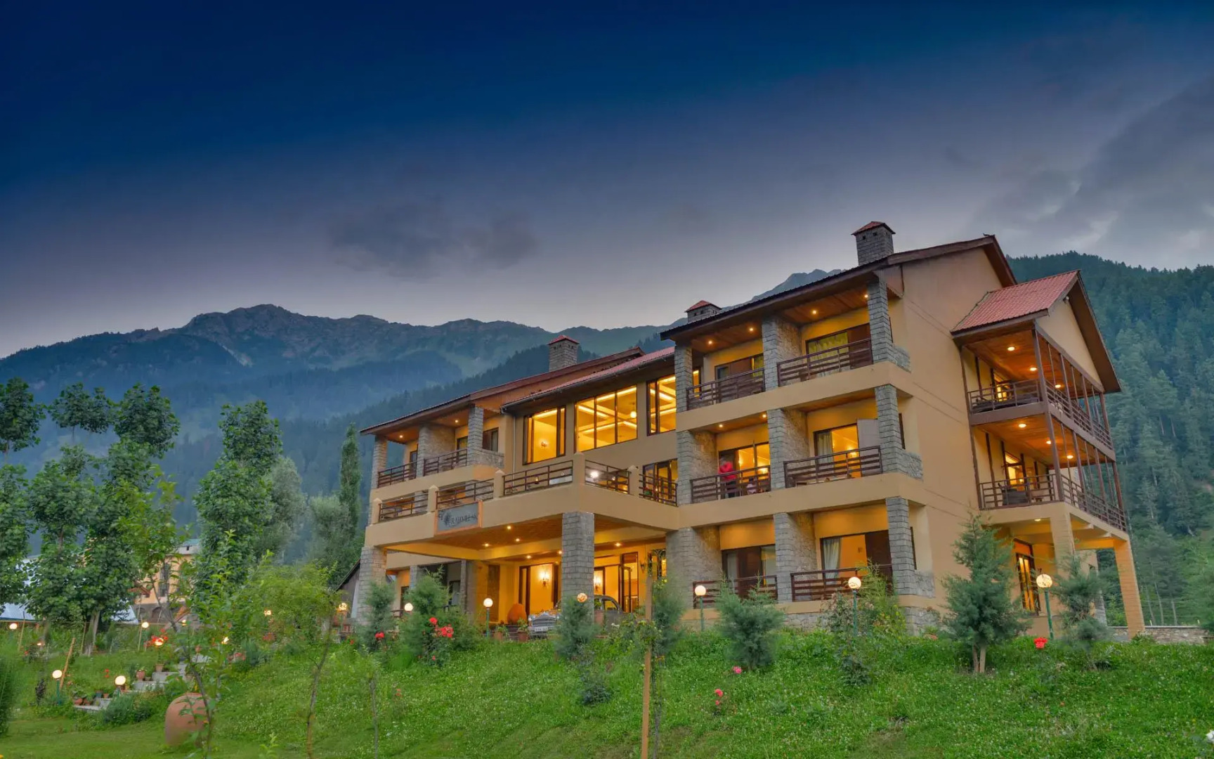 Heevan Villas Sonamarg